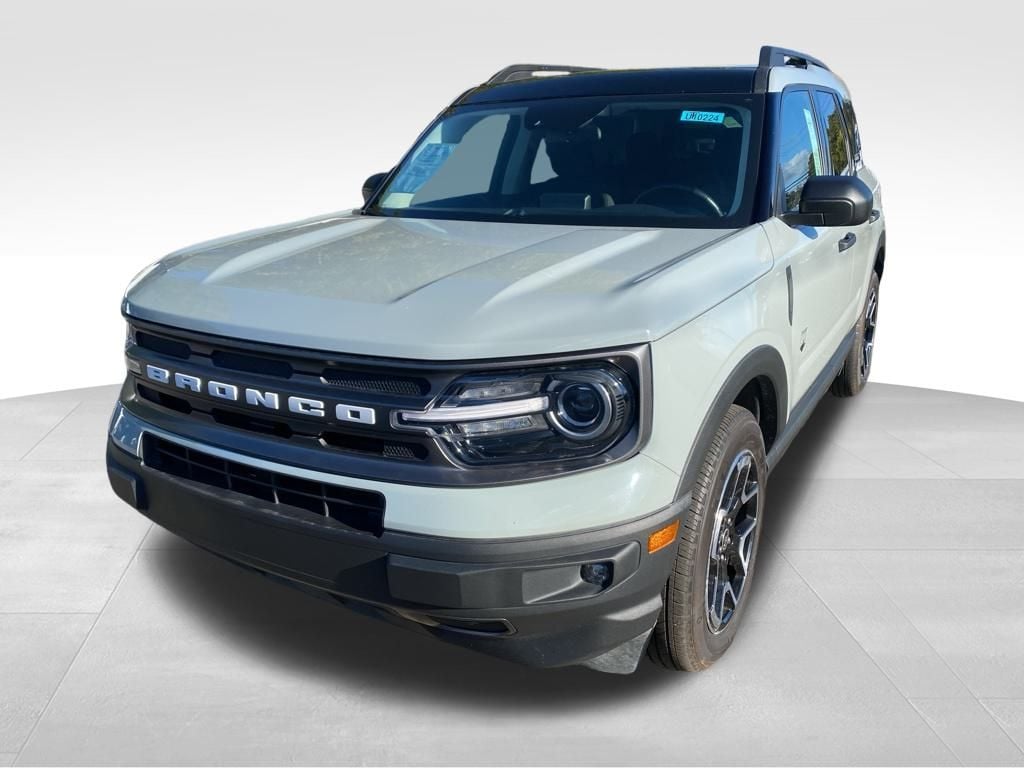 Used 2021 Ford Bronco Sport Big Bend with VIN 3FMCR9B60MRA53422 for sale in Bay Shore, NY