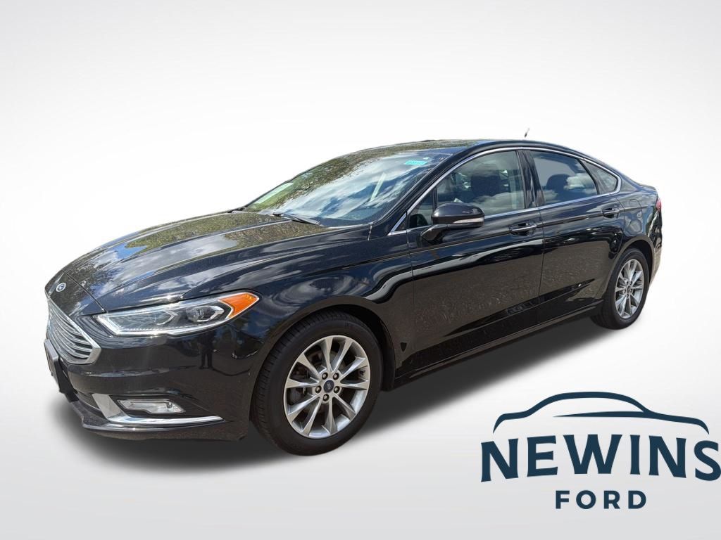 2017 Ford Fusion SE FWD's photo