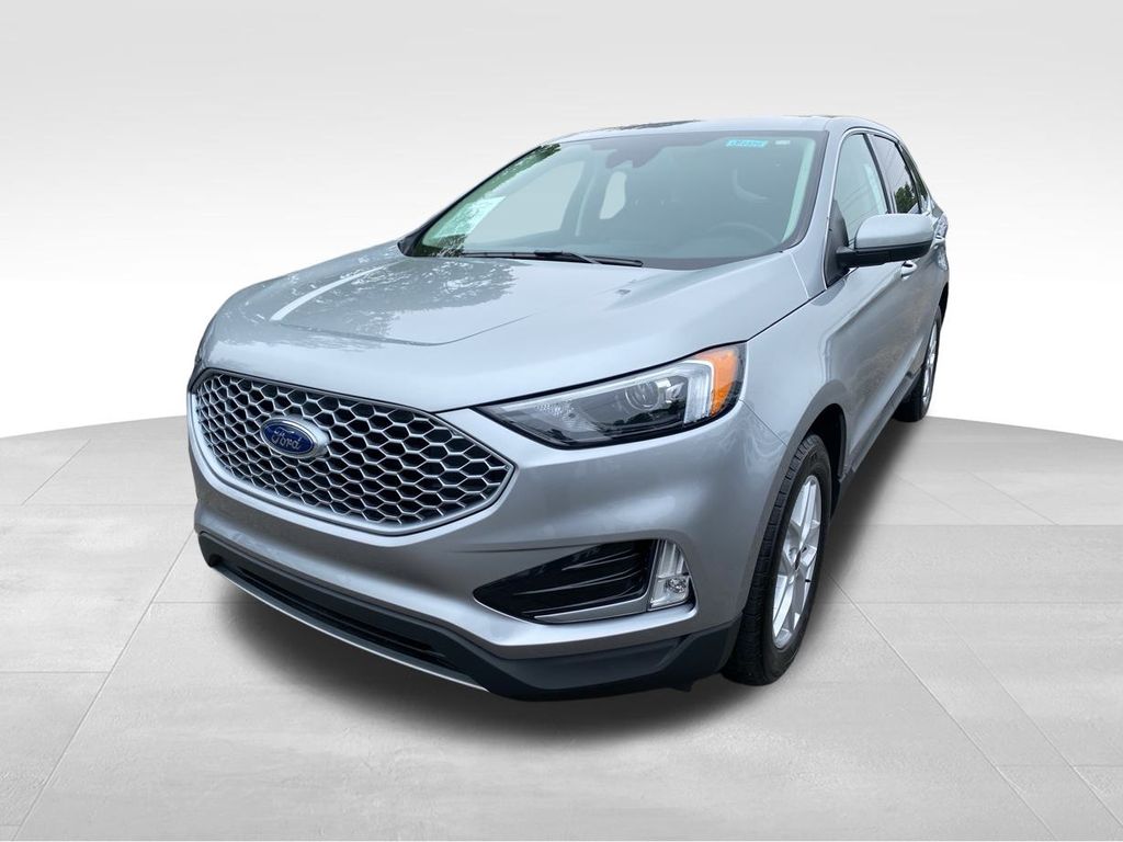 Used 2023 Ford Edge SEL with VIN 2FMPK4J9XPBA07572 for sale in Bay Shore, NY