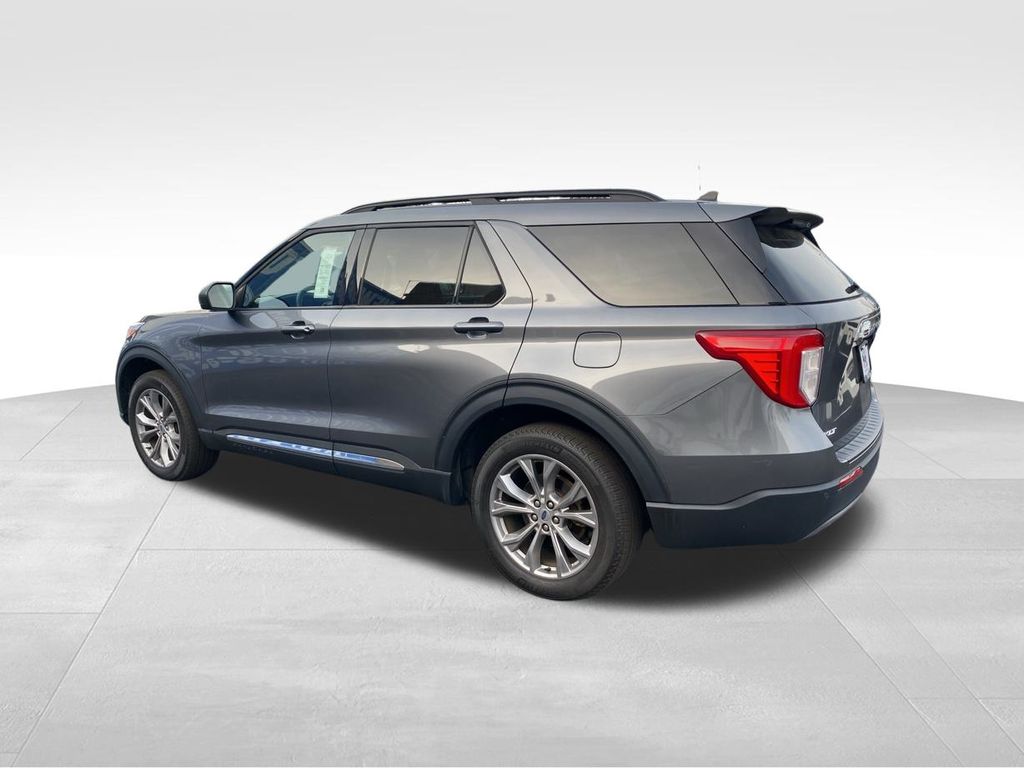 2022 Ford Explorer XLT - Photo 8