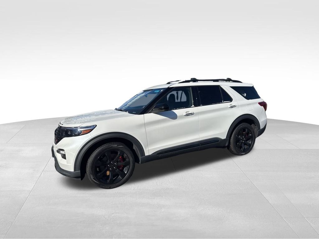 Used 2022 Ford Explorer ST with VIN 1FM5K8GC8NGA73819 for sale in Bay Shore, NY