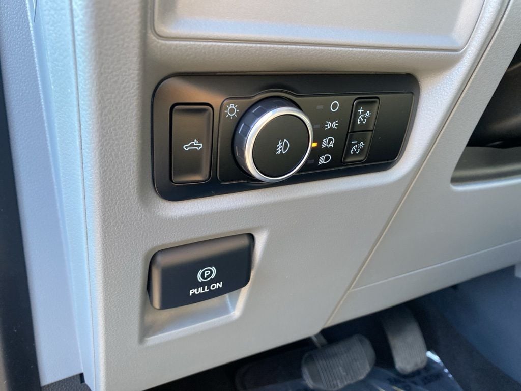 2024 Ford F-150 XLT - Photo 13
