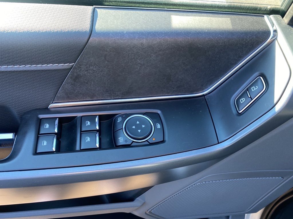 2024 Ford F-150 XLT - Photo 12
