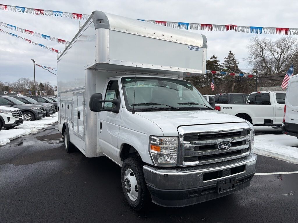 New 2026 Ford E-450 Base Truck