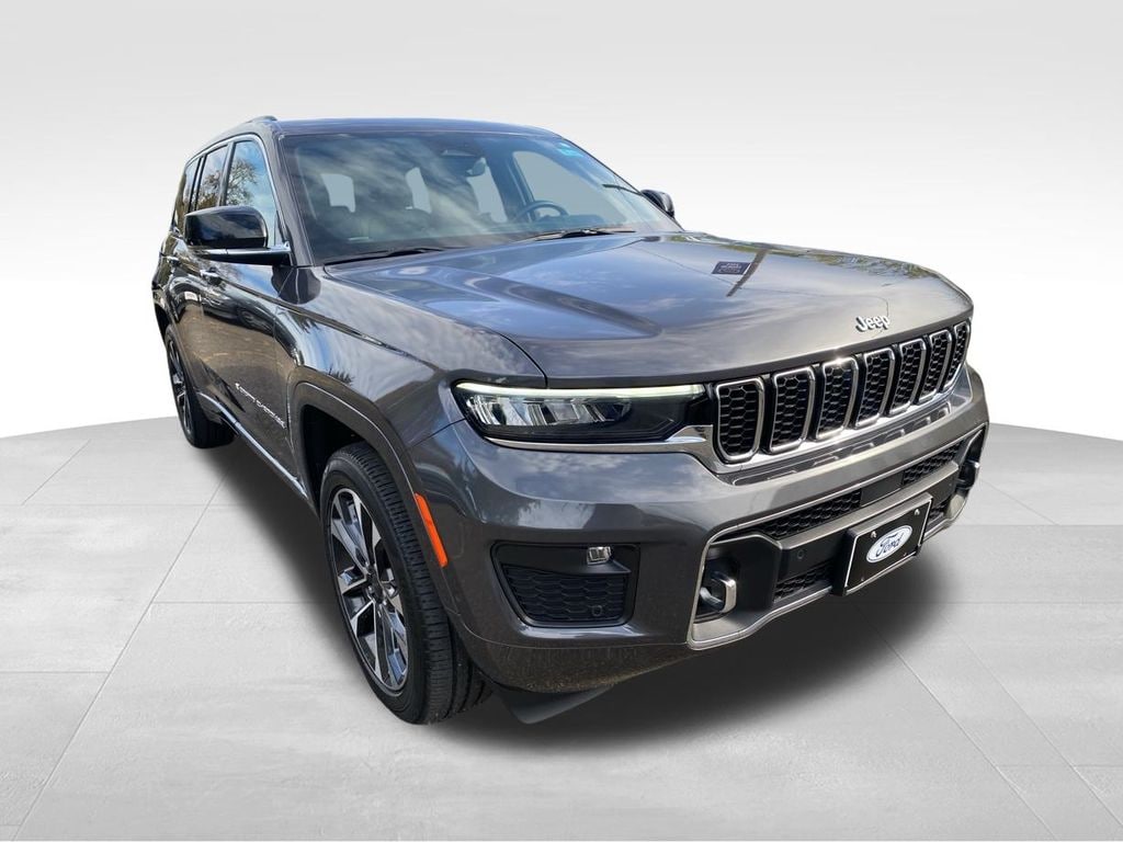 Used 2022 Jeep Grand Cherokee Overland SUV