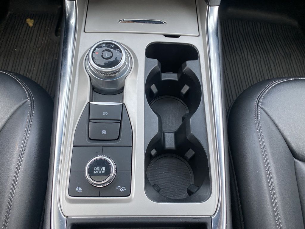 2022 Ford Explorer XLT - Photo 22
