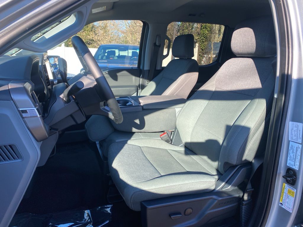 2024 Ford F-150 XLT - Photo 9