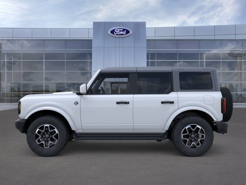 New 2026 Ford Bronco Outer Banks SUV