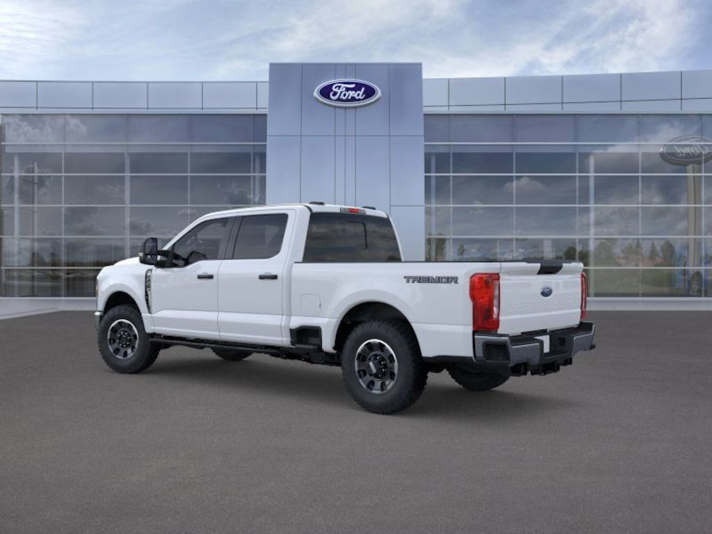 New 2026 Ford F-350 F-350 XLT Truck Crew Cab