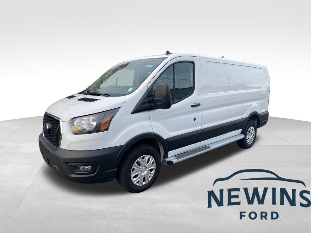 2023 Ford Transit Van Base's photo