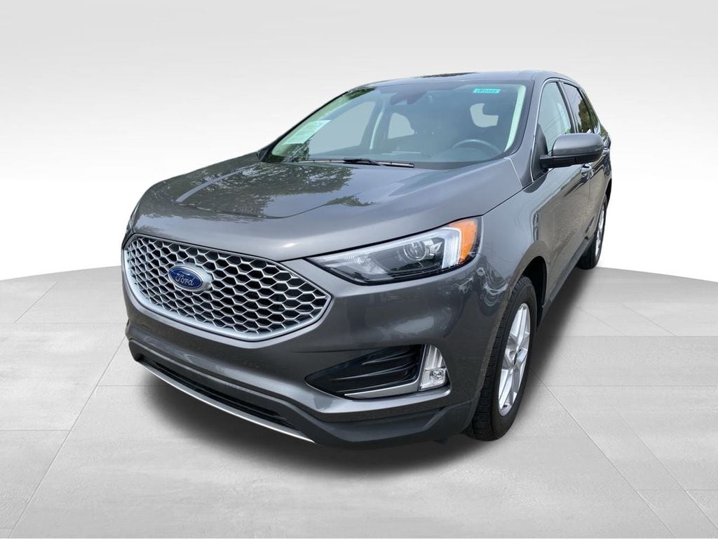 Used 2023 Ford Edge SEL with VIN 2FMPK4J92PBA33325 for sale in Bay Shore, NY