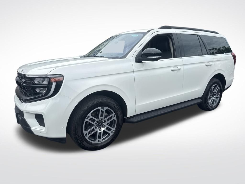 Used 2025 Ford Expedition Active SUV
