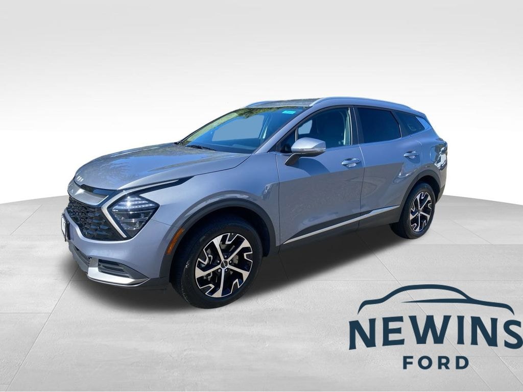 Used 2024 Kia Sportage EX SUV