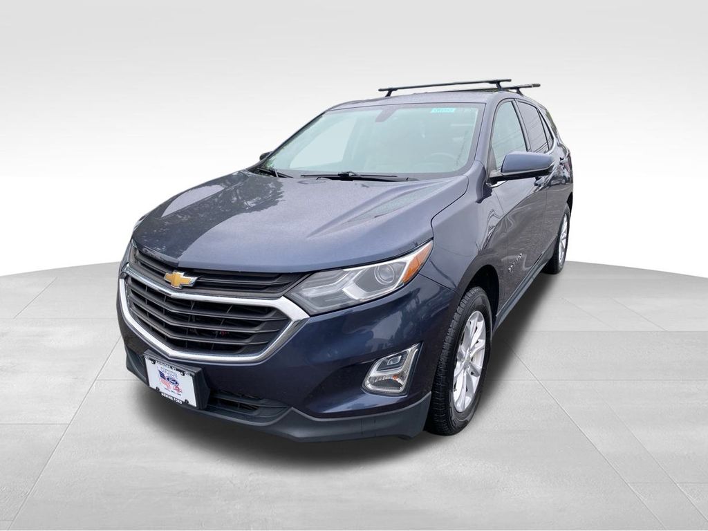 Used 2018 Chevrolet Equinox LT with VIN 3GNAXSEV0JS562644 for sale in Bay Shore, NY