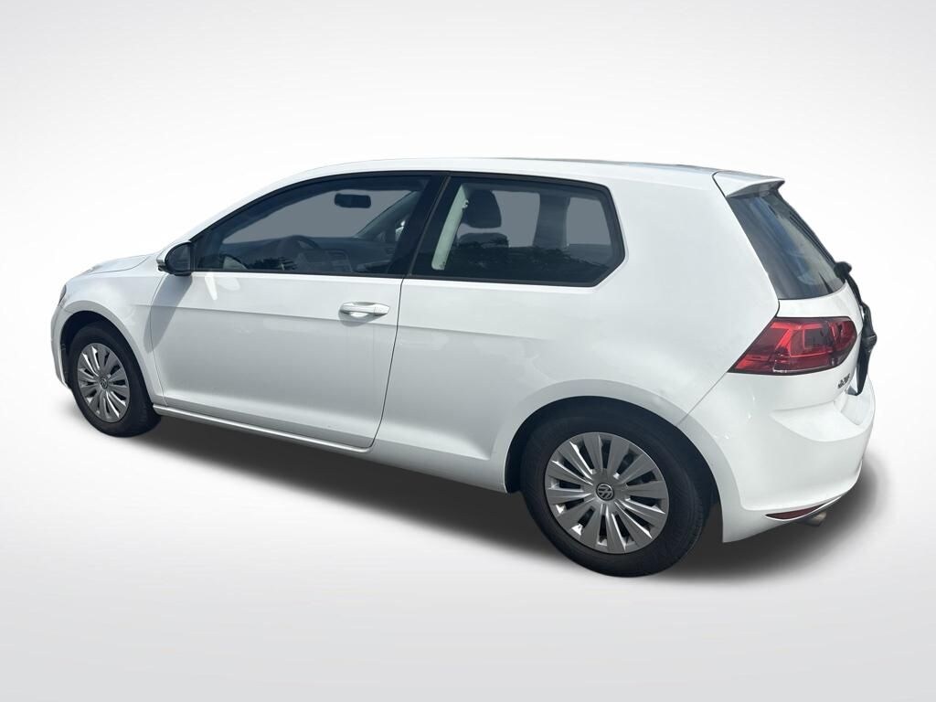 Used 2015 Volkswagen Golf Launch Edition 2-Door Hatchback