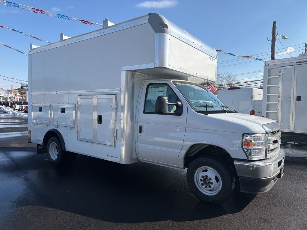 New 2026 Ford E-450 Base Truck
