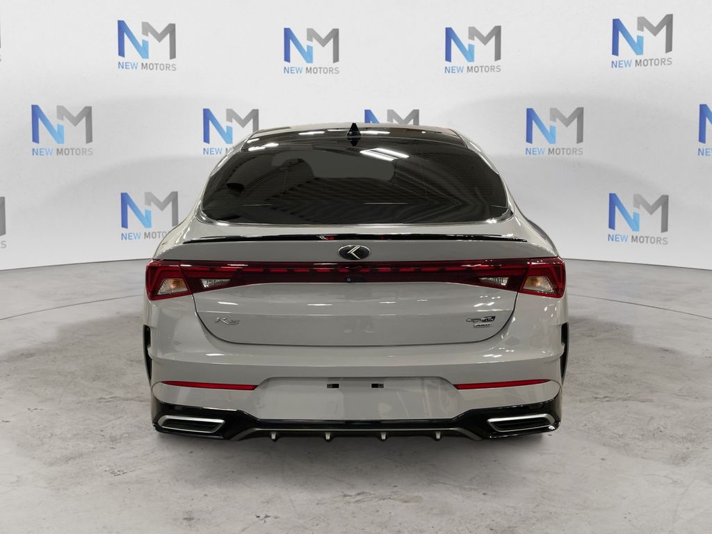 2021 Kia K5 GT-Line photo 4