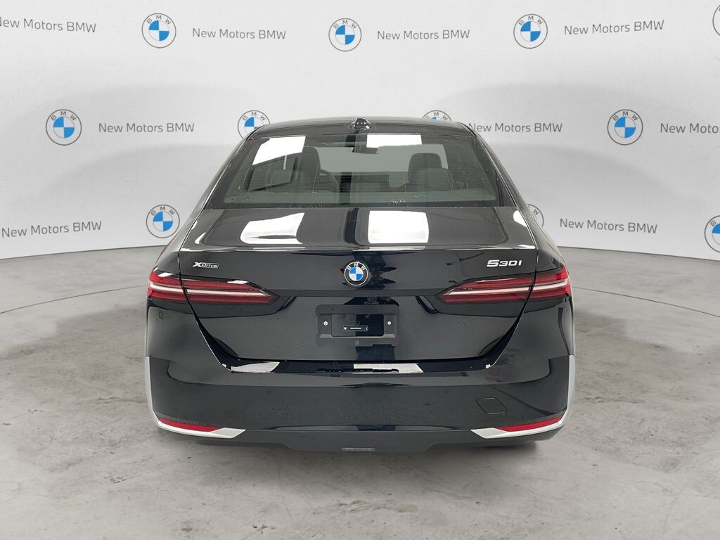 New 2026 BMW 530i xDrive Sedan