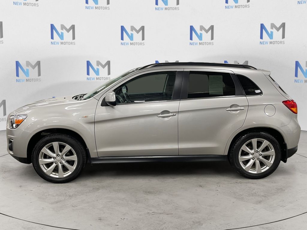 Used 2014 Mitsubishi Outlander Sport SE with VIN 4A4AR4AU5EE025658 for sale in Erie, PA