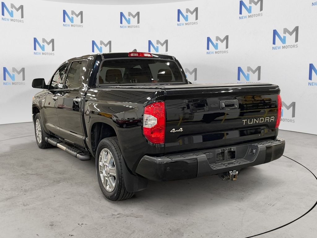 2020 Toyota Tundra Platinum Grade photo 2