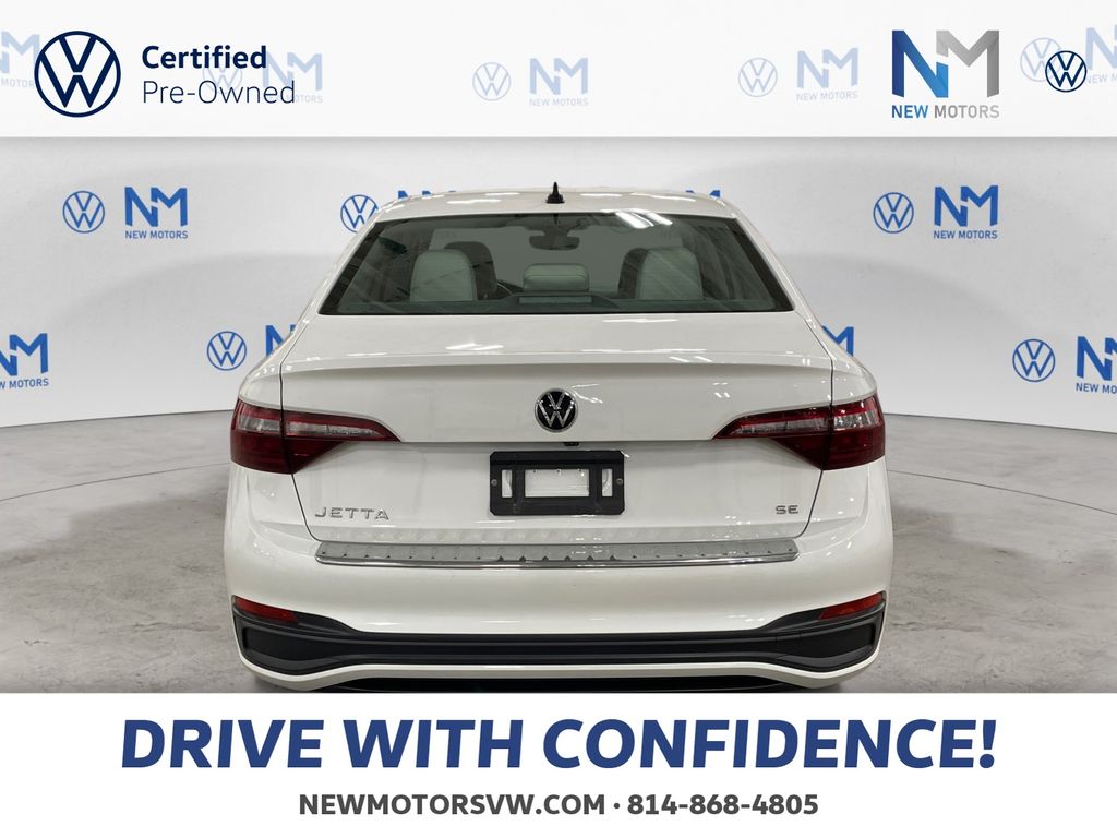 2023 Volkswagen Jetta 1.5T SE photo 3
