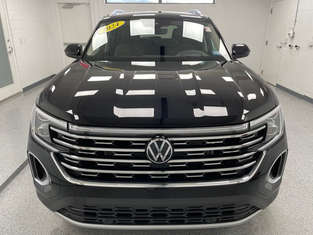 Certified 2024 Volkswagen Atlas SEL with VIN 1V2BR2CA5RC513950 for sale in Erie, PA