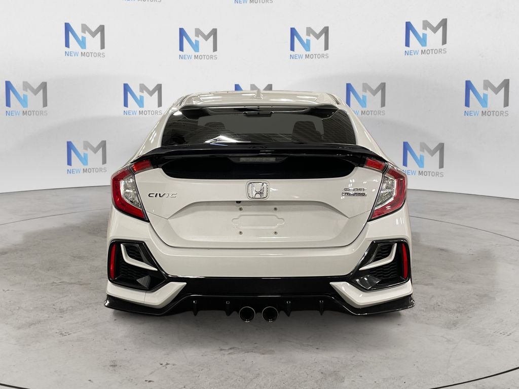 2021 Honda Civic Sport Touring photo 4