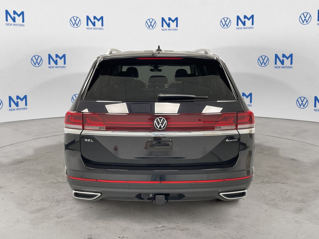 2026 Volkswagen Atlas SEL photo 2