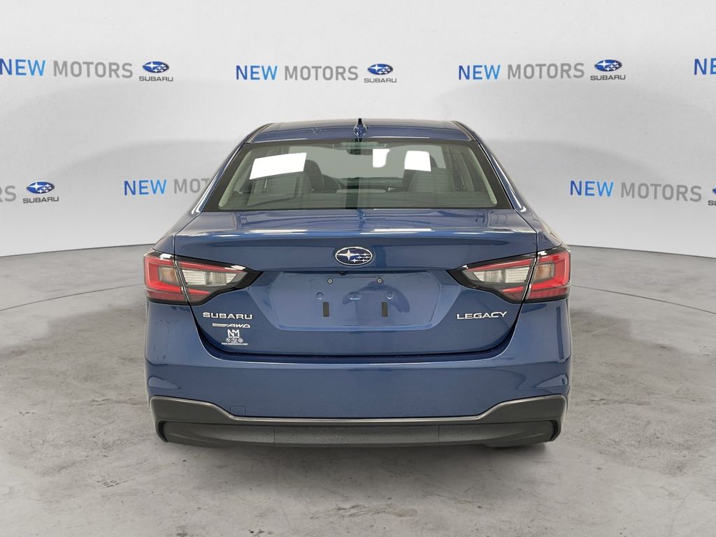 2022 Subaru Legacy Premium photo 4