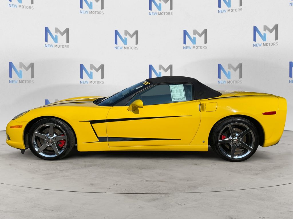 2008 Chevrolet Corvette Base Convertible photo 2