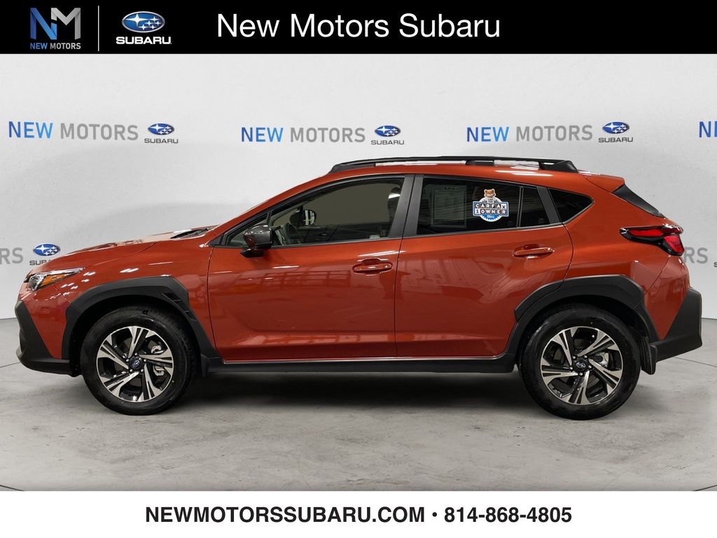 2025 Subaru Crosstrek Premium photo 2