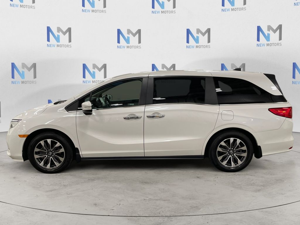 2023 Honda Odyssey EX-L photo 2