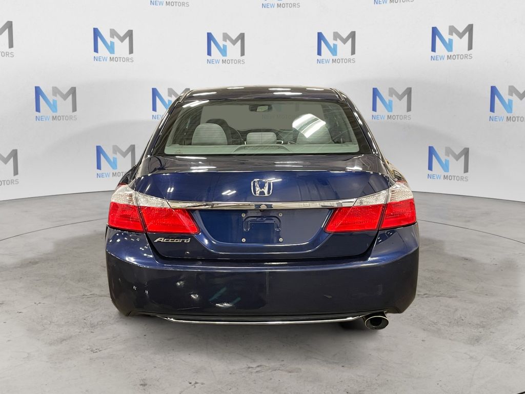2014 Honda Accord EX photo 4