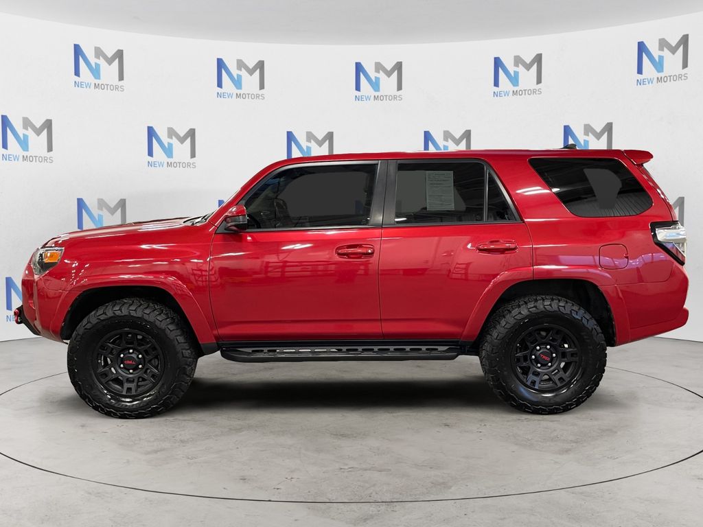 Used 2018 Toyota 4Runner SR5 with VIN JTEBU5JR1J5578177 for sale in Erie, PA