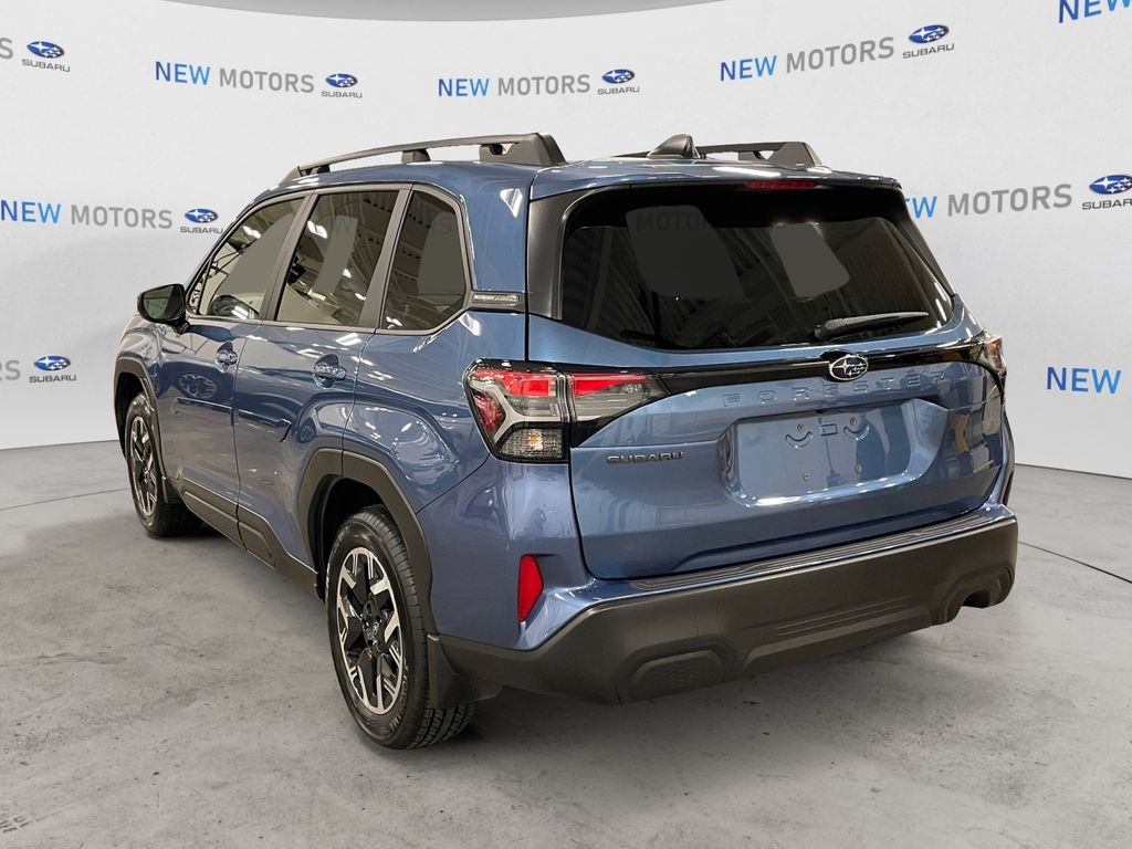 2025 Subaru Forester Premium Base photo 3