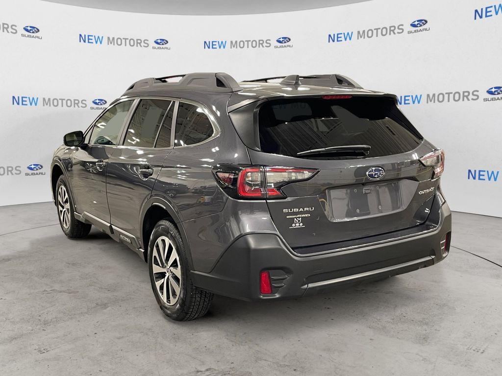 2022 Subaru Outback Premium photo 3