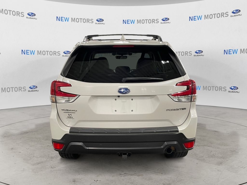 2020 Subaru Forester Limited photo 4