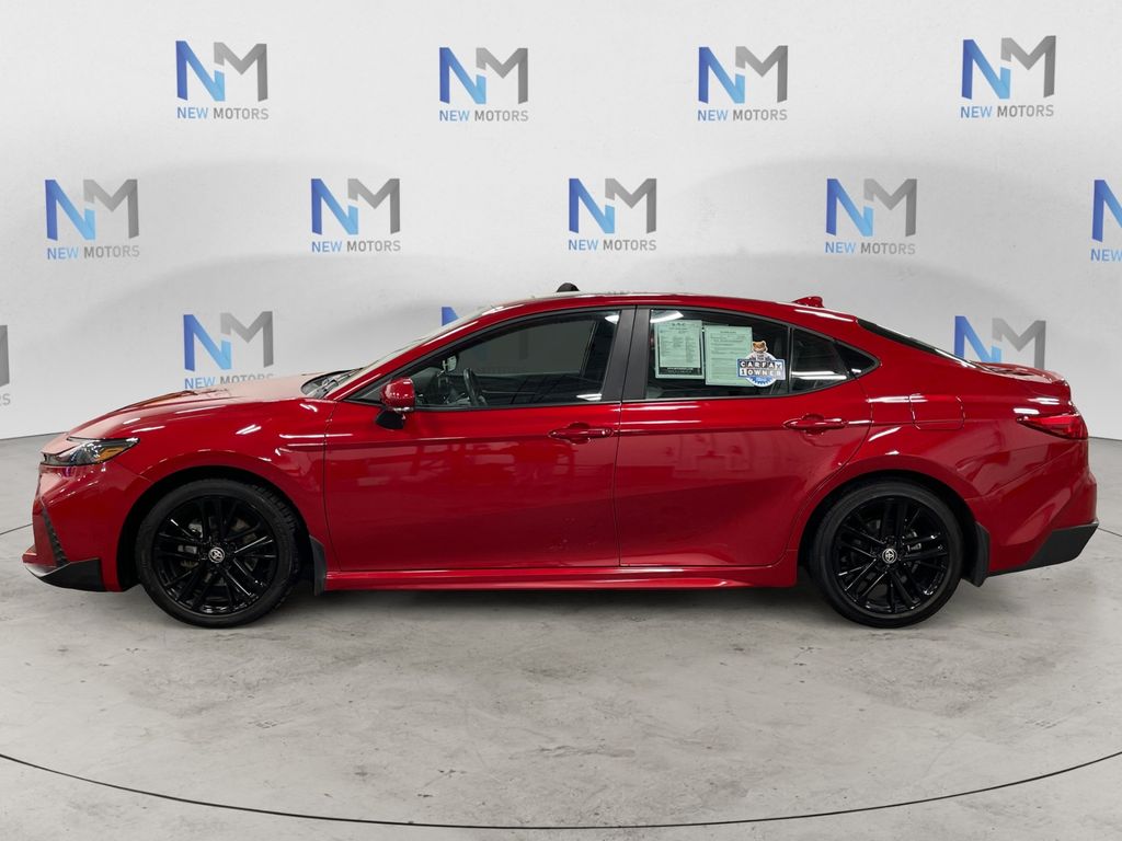 2025 Toyota Camry SE photo 2