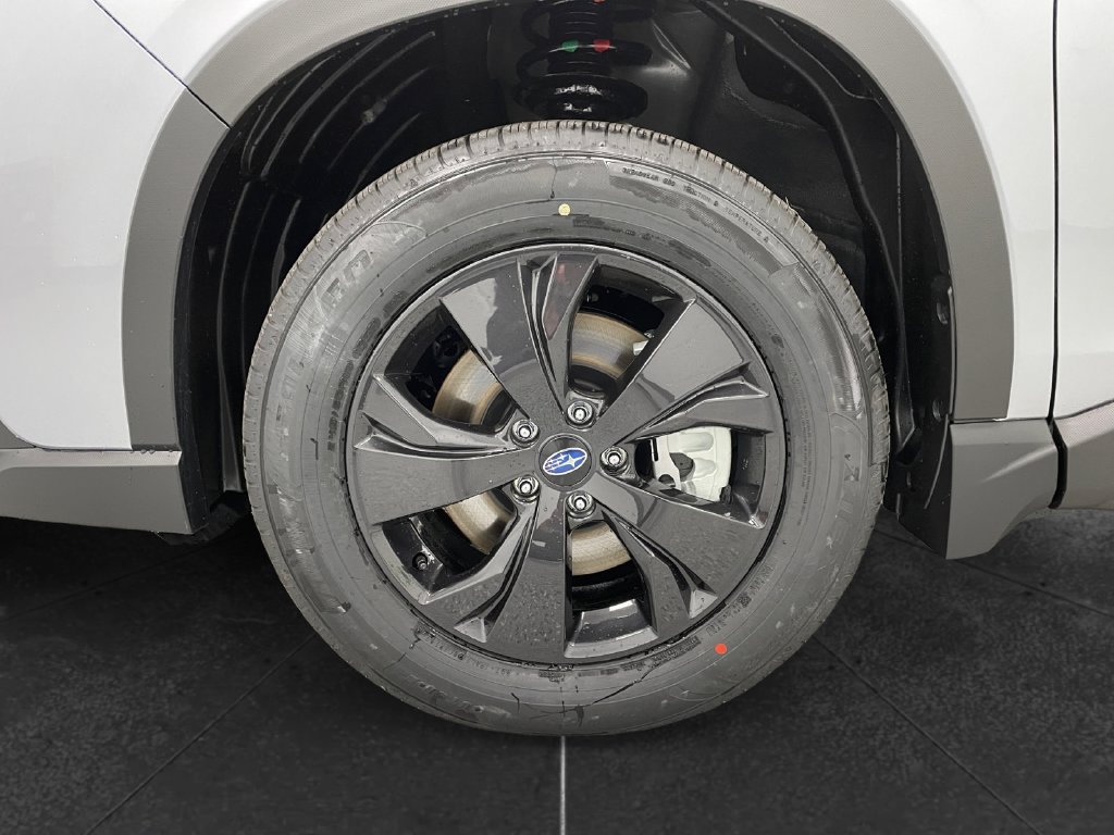 2027 Subaru Ascent photo 15 of 16