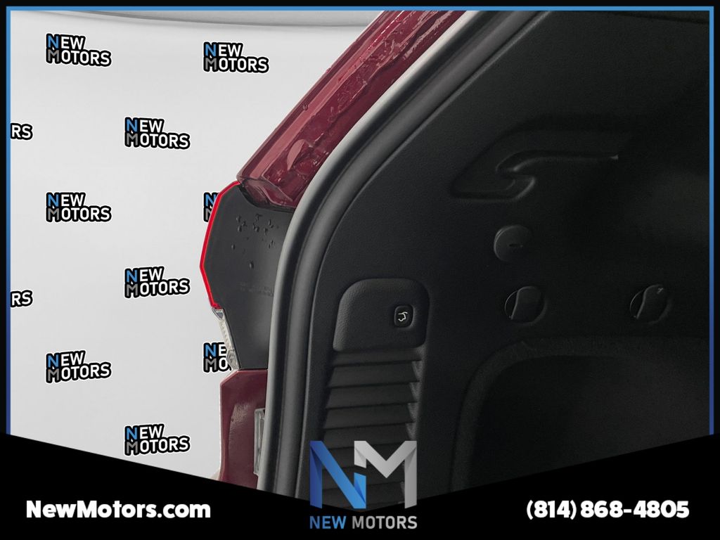 2020 Jeep Grand Cherokee Laredo Velvet at New Motors