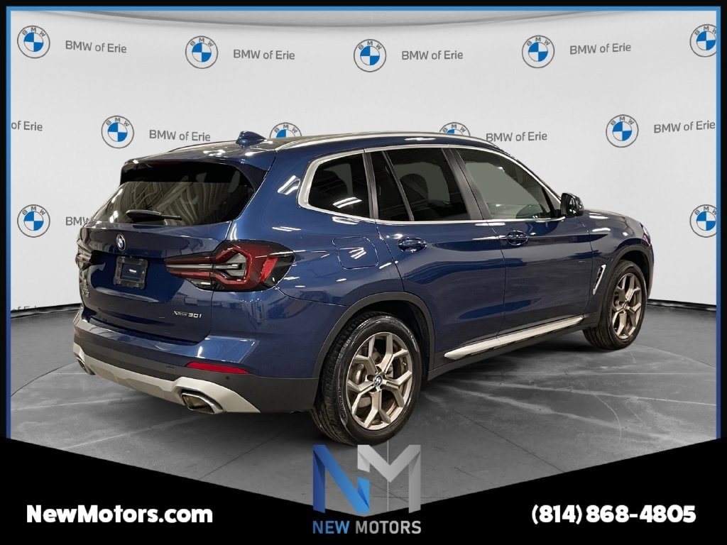 2022 BMW X3 photo 5 of 17