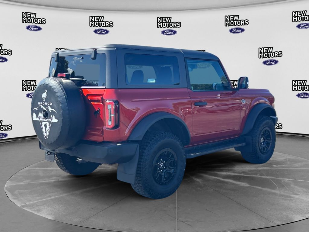 2022 Ford Bronco Outer Banks Advanced Chili Pepper Red at New Motors