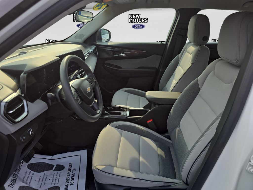 2024 Chevrolet Trailblazer LS - 7