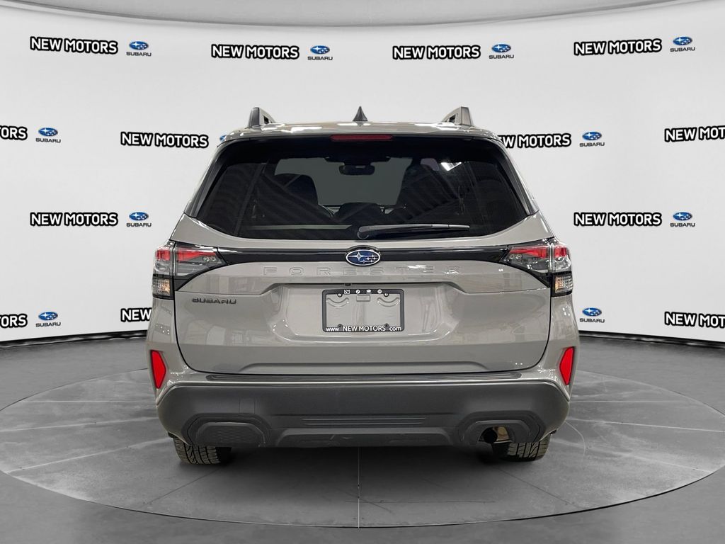 2025 Subaru Forester Premium Pearl at New Motors