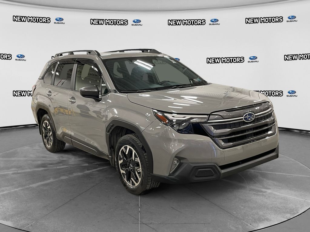 2025 Subaru Forester Premium Pearl at New Motors