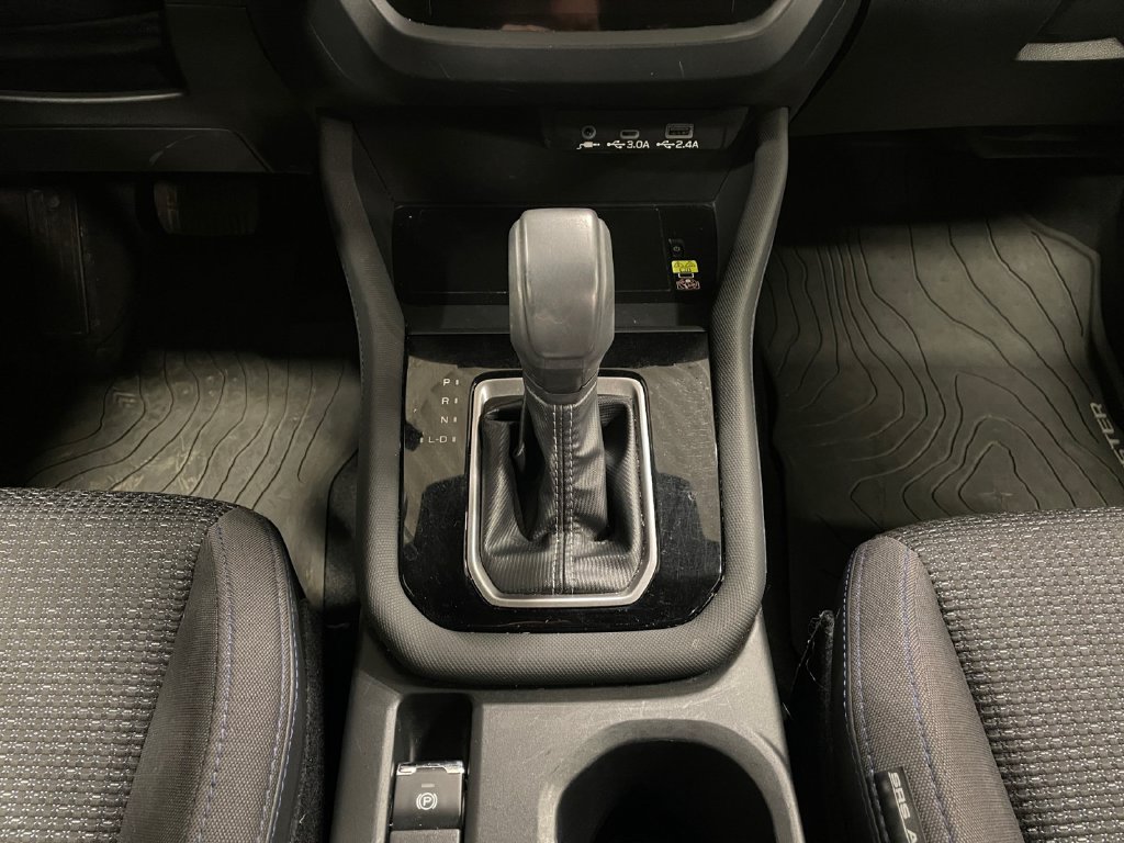 2025 Subaru Forester photo 13 of 18