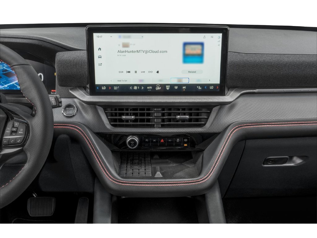2026 Ford Explorer photo 8 of 12
