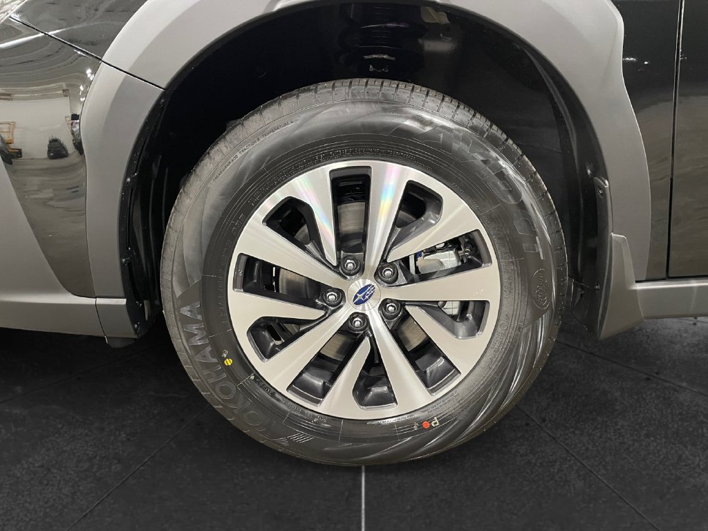 2025 Subaru Outback photo 14 of 15