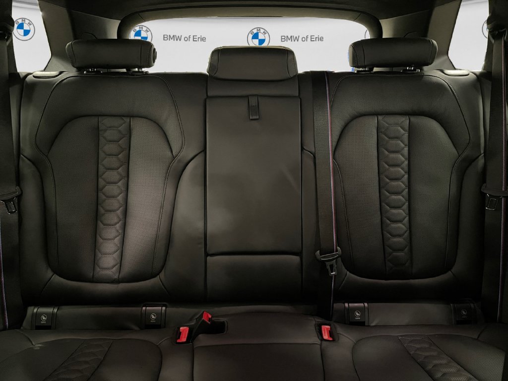 2026 BMW X5 M photo 13 of 15