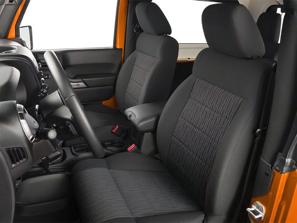 2013 Jeep Wrangler photo 6 of 13